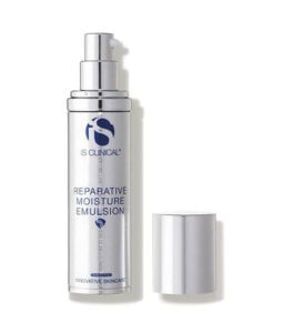 iS Clinical Reparative Moisture Emulsion Image